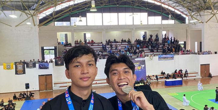 Unit Kegiatan Mahasiswa Pencak Silat Pagar Nusa Universitas Ibnu Chaldun Jakarta Raih Medali Perak Dalam Ajang Batavia Utara Championship 4