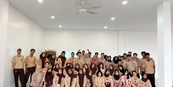 Lulus Bukan Titik Akhir: Dosen UIC Bakar Semangat Siswa SMA Kapin Jelang Babak Baru Kehidupan