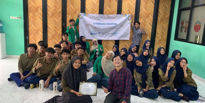 Sering Spontan Share News? Hati-Hati, Yuk Biasakan 'Saring Sebelum Sharing' Sebelum Jempol Kebablasan!